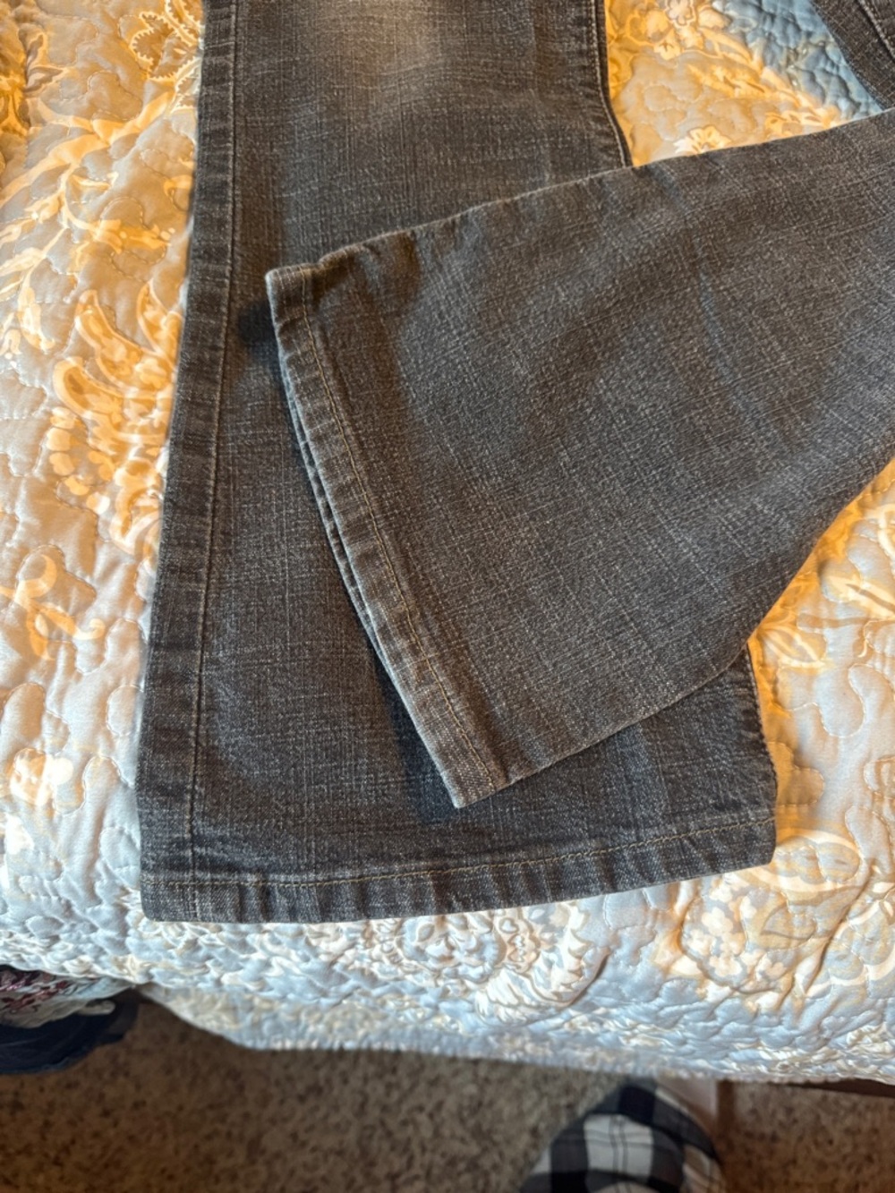 Y2K Levi's Black Wash 518 Flare Jeans. Size 5 Jr. S 29” inseam - Picture 7 of 10